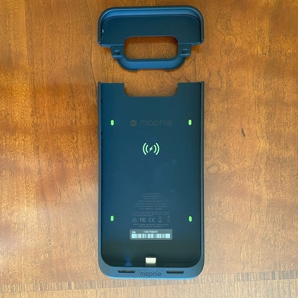 Mophie Juice Pack Battery Case.
Samsung Galaxy S8+ - Picture 7 of 11